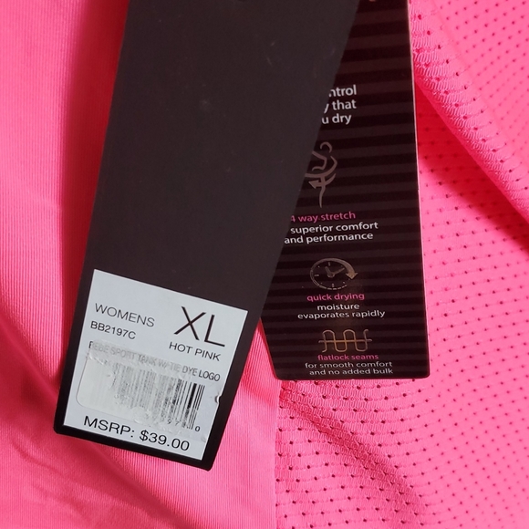 Bebe Sport Hot Pink Lightweight Tanktop NWT - Picture 3 of 4